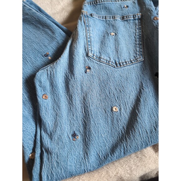 Universal thread size 2 vintage straight jeans with floral embroidery - Picture 2 of 7
